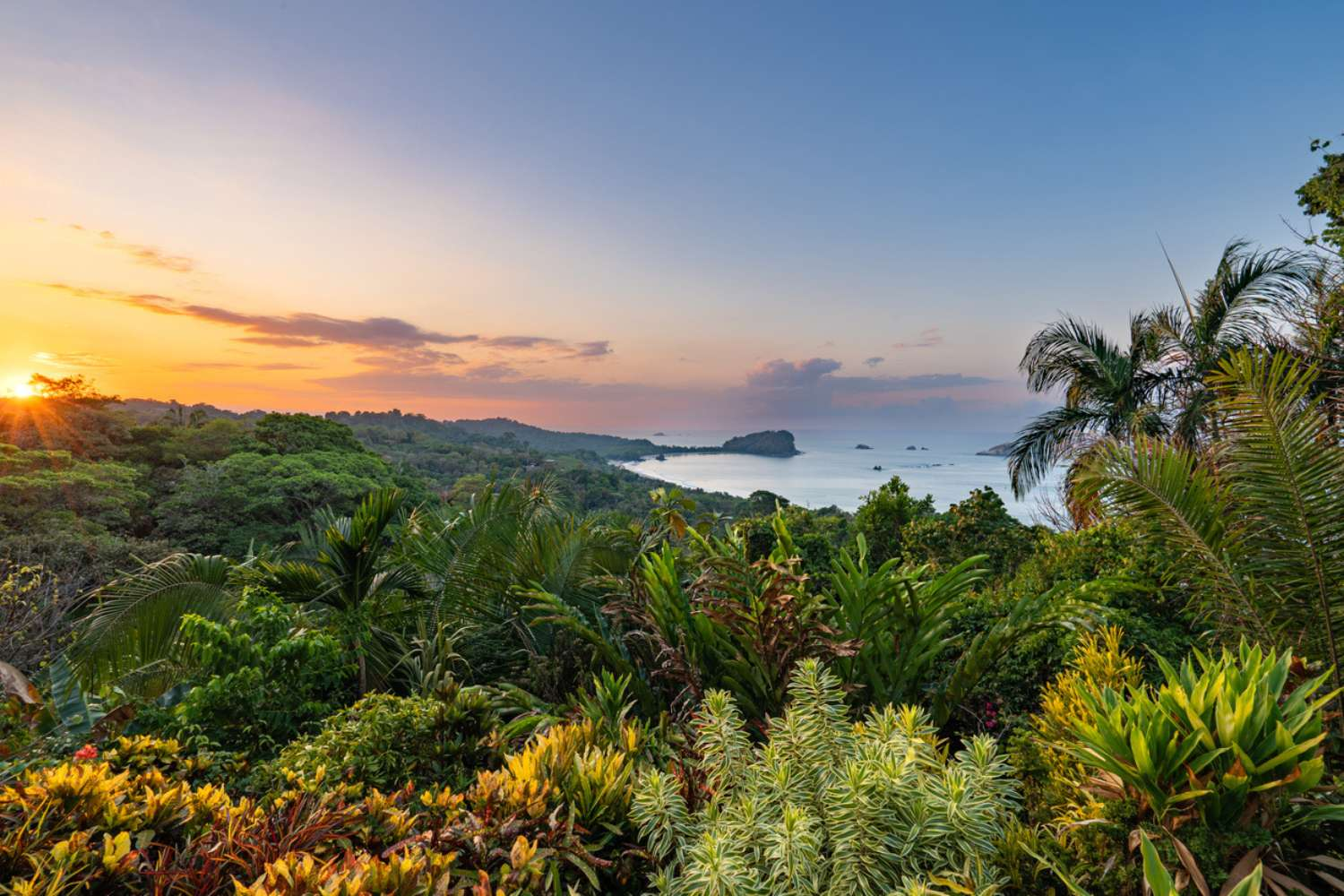 Costa Rica’s Pacific Coast: Nature, Culture & Serenity 